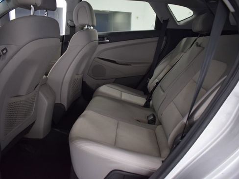 Used 2017 Hyundai Tucson SE image 13