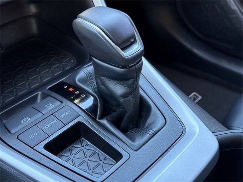 Used 2024 Toyota RAV4 XLE Premium image 27