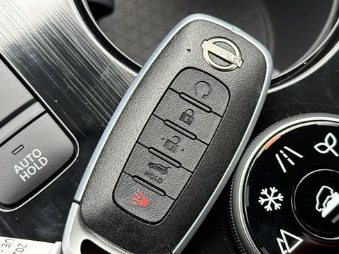 New 2026 Nissan Rogue SV AWD/4WD image 36