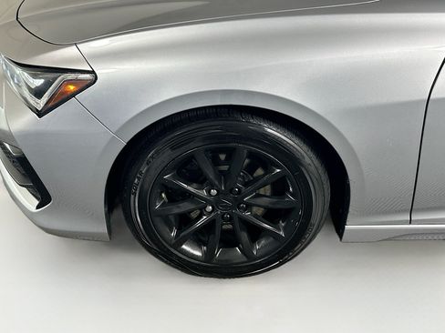 Used 2023 Acura TLX FWD image 11