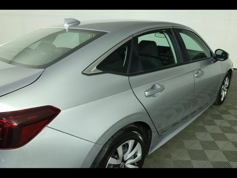 Used 2025 Honda Civic LX image 17