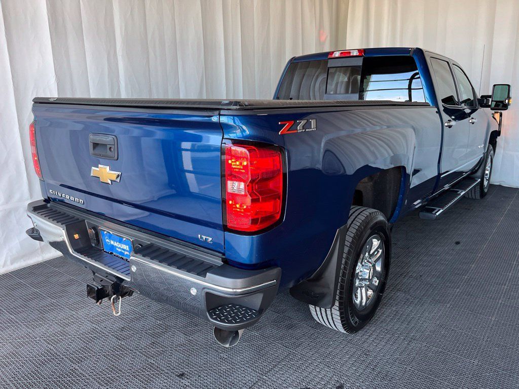 Used 2019 Chevrolet Silverado 3500 LTZ w/ Duramax Plus Package AWD/4WD image 26
