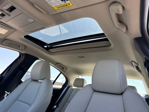 New 2025 MAZDA MAZDA3 2.5 Turbo Sedan w/Premium Plus image 20