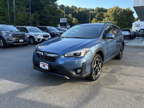Used 2023 Subaru Crosstrek 2.5i Limited w/ Moonroof Package AWD/4WD image 4