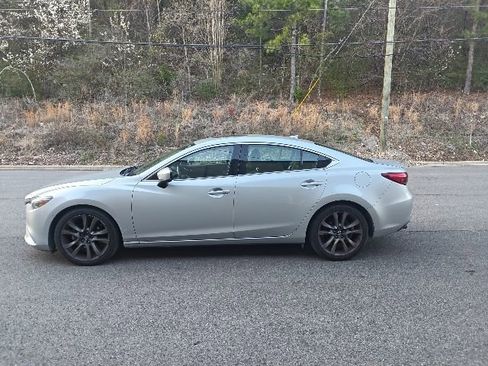 Used 2017 MAZDA MAZDA6 Grand Touring image 5