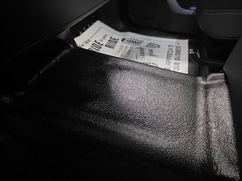 Used 2022 GMC Sierra 2500 Pro w/ Convenience Package image 23