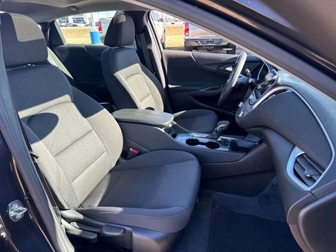 Used 2023 Chevrolet Malibu LT image 13