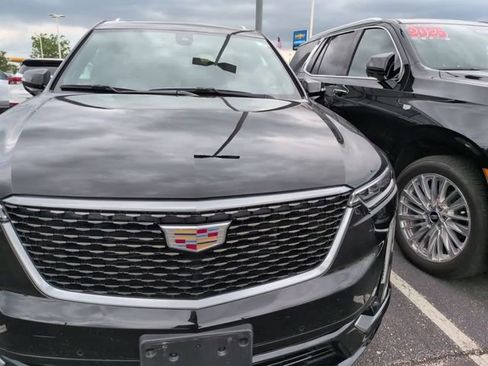 Used 2023 Cadillac XT6 Premium Luxury AWD/4WD image 17