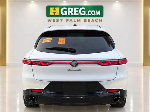Used 2024 Alfa Romeo Tonale Veloce w/ Active Assist Package AWD/4WD image 8