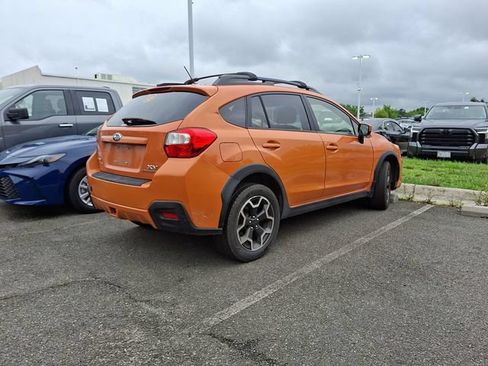 Used 2015 Subaru Crosstrek 2.0i Premium w/ Popular Package #1 AWD/4WD image 4