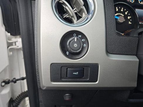 Used 2014 Ford F150 Lariat w/ Equipment Group 501A Mid image 22