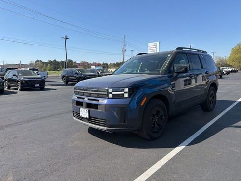 Used 2025 Hyundai Santa Fe XRT image 3