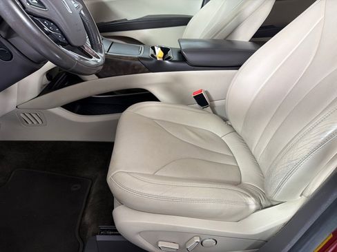 Used 2016 Lincoln MKX Reserve w/ Cargo Utility Package AWD/4WD image 11