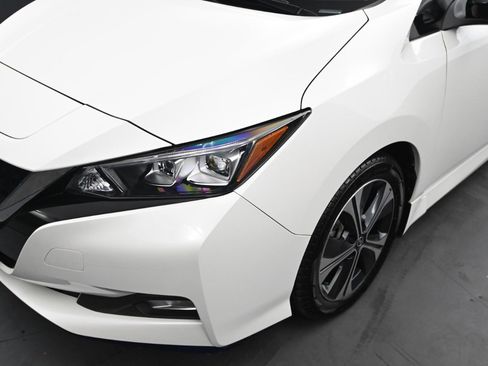 Used 2022 Nissan Leaf SV Plus w/ Protection Package image 9