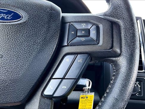 Used 2016 Ford F150 XLT w/ Equipment Group 302A Luxury AWD/4WD image 18