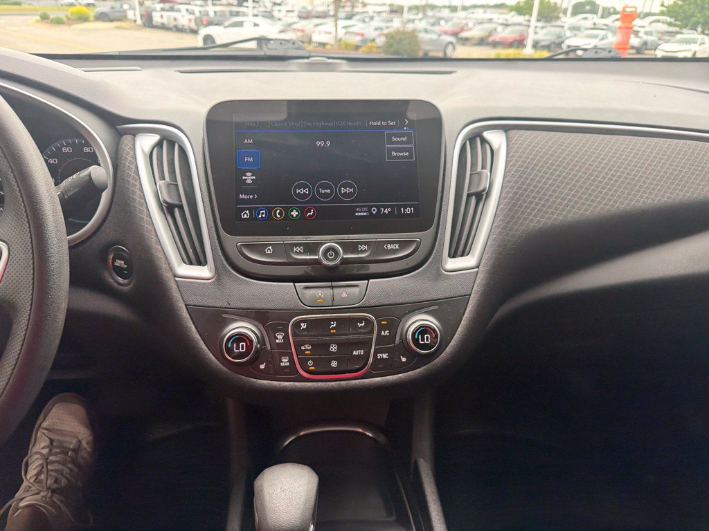 Used 2023 Chevrolet Malibu LT FWD image 22