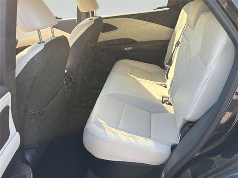 Used 2023 Lexus RX 350 Premium w/ Accessory Package AWD/4WD image 21