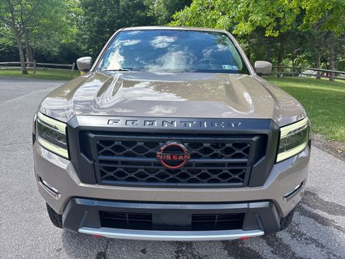 Used 2022 Nissan Frontier PRO-4X w/ Off-Road Protection Package AWD/4WD image 10