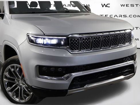 Used 2023 Jeep Grand Wagoneer L Series II w/ Premium Group II AWD/4WD image 62