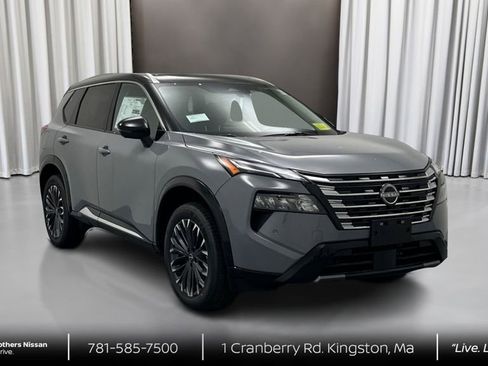 New 2026 Nissan Rogue Platinum AWD/4WD image 3