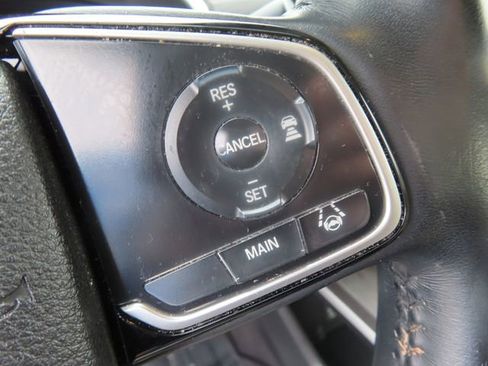 Used 2018 Honda Clarity Touring image 19