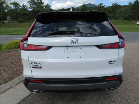 Used 2025 Honda CR-V Sport Touring image 18
