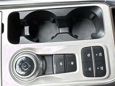 Certified 2023 Ford Explorer King Ranch w/ Technology Package image 16