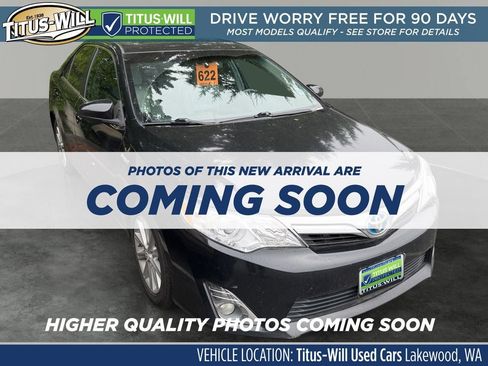 Used 2012 Toyota Camry XLE w/ Leather Pkg FWD image 1