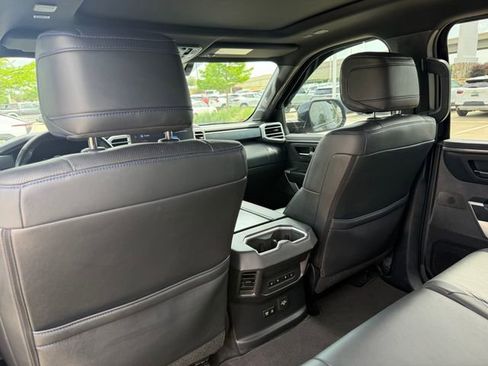 Used 2023 Toyota Tundra Platinum AWD/4WD image 26