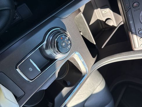 Used 2017 Ford Fusion Titanium image 30