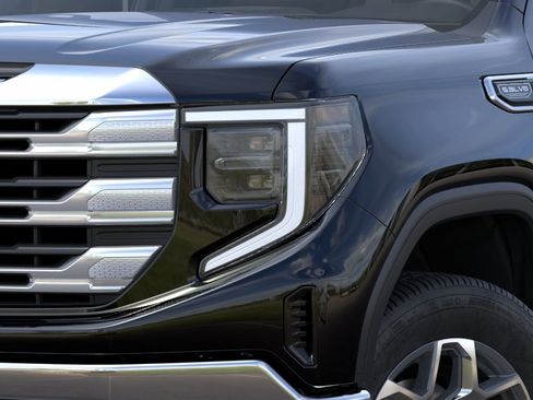 New 2026 GMC Sierra 1500 SLE RWD image 10