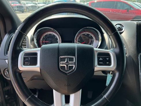 Used 2015 Dodge Grand Caravan SE w/ Quick Order Package 29E SE FWD image 15