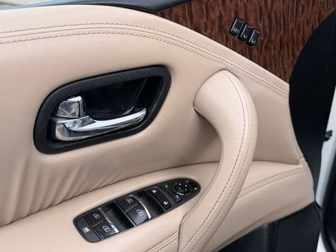 Used 2019 Nissan Armada SL w/ Premium Package image 11