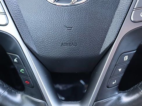 Used 2013 Hyundai Santa Fe Limited w/ Technology Pkg AWD/4WD image 34