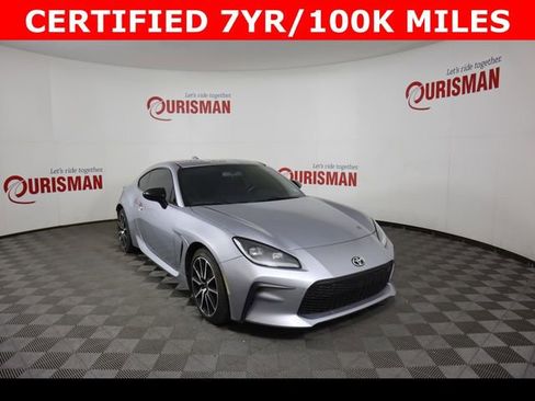 Used 2023 Toyota GR86 w/ ALL Weather Mat Package (TMS) RWD image 10