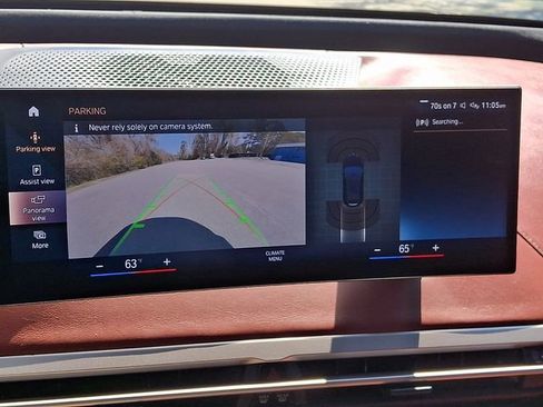 Used 2023 BMW iX xDrive50 w/ Sport Package image 23