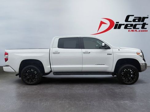 Used 2017 Toyota Tundra Limited w/ Limited Premium Package image 7