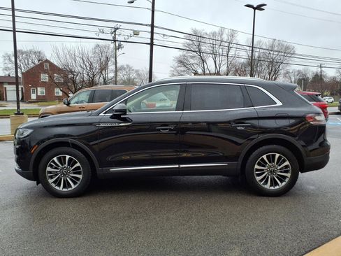 Certified 2023 Lincoln Nautilus AWD w/ Premium Package image 6