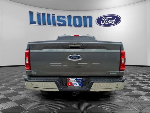 Used 2022 Ford F150 XLT w/ Equipment Group 302A High image 5