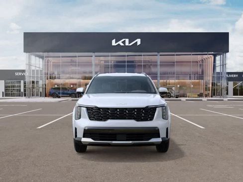 Certified 2026 Kia Sorento S FWD image 2