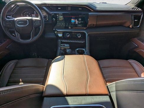 Used 2024 GMC Sierra 1500 Denali Ultimate image 17