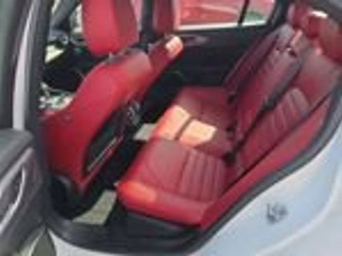Used 2023 Alfa Romeo Giulia Veloce image 12