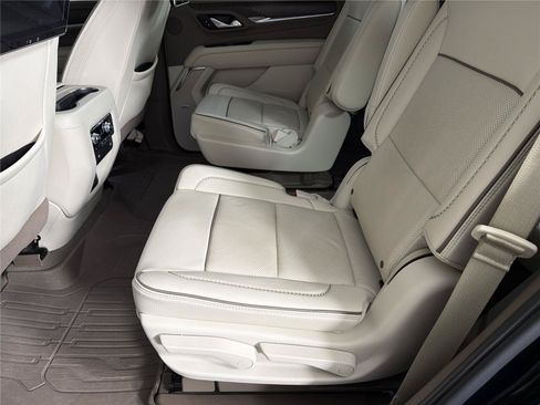Certified 2023 GMC Yukon Denali AWD/4WD image 23