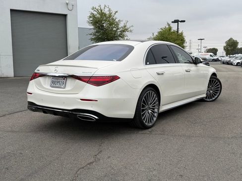 Used 2023 Mercedes-Benz S 580 4MATIC Sedan image 4