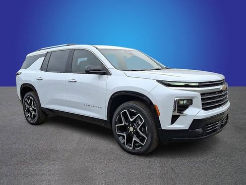 New 2026 Chevrolet Traverse High Country FWD image 2