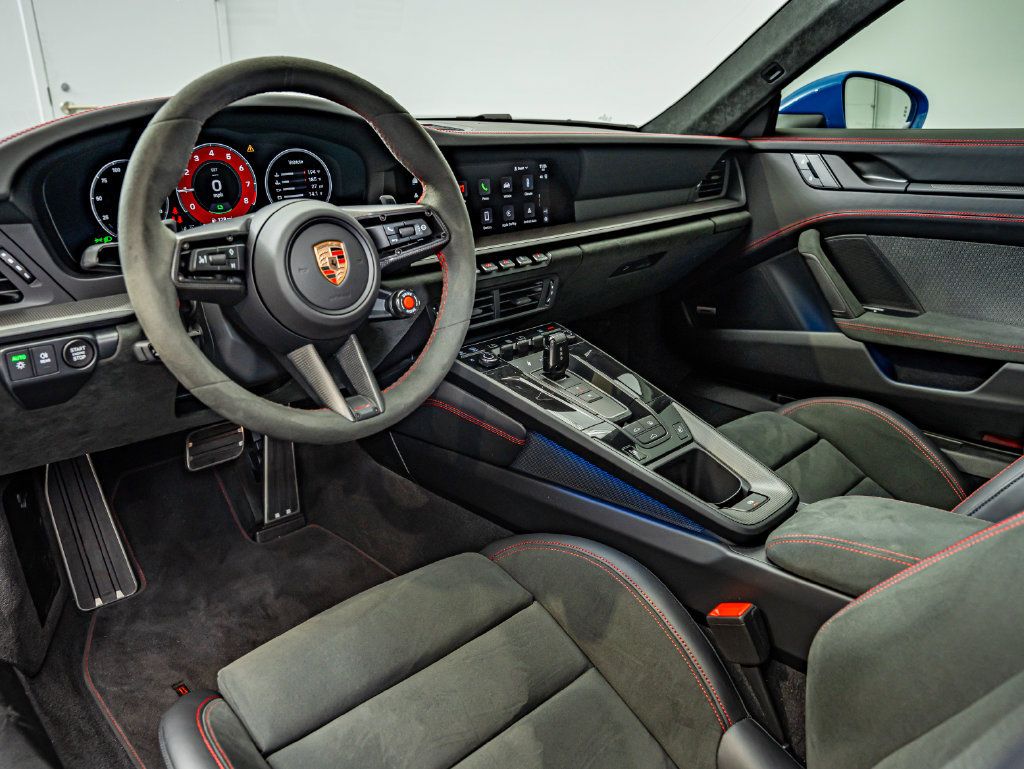 Certified 2025 Porsche 911 Carrera 4 GTS AWD/4WD image 4