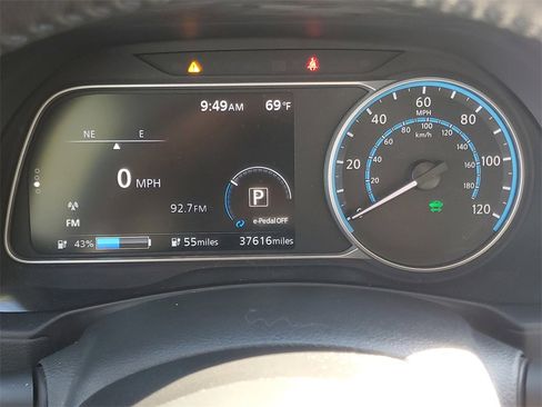 Certified 2021 Nissan Leaf SV w/ SV Technology Package image 22