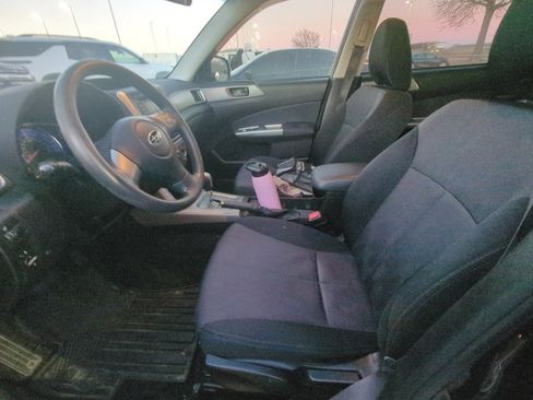 Used 2009 Subaru Forester 2.5X image 3