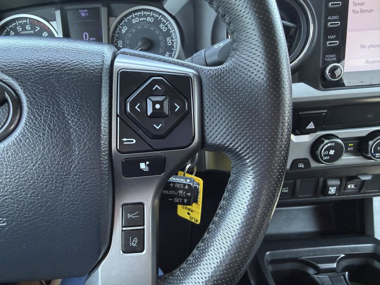 Used 2020 Toyota Tacoma SR5 RWD image 23