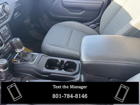 Used 2024 Jeep Wrangler Sport S image 19